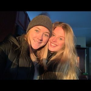 Meet your Posher, Kendra